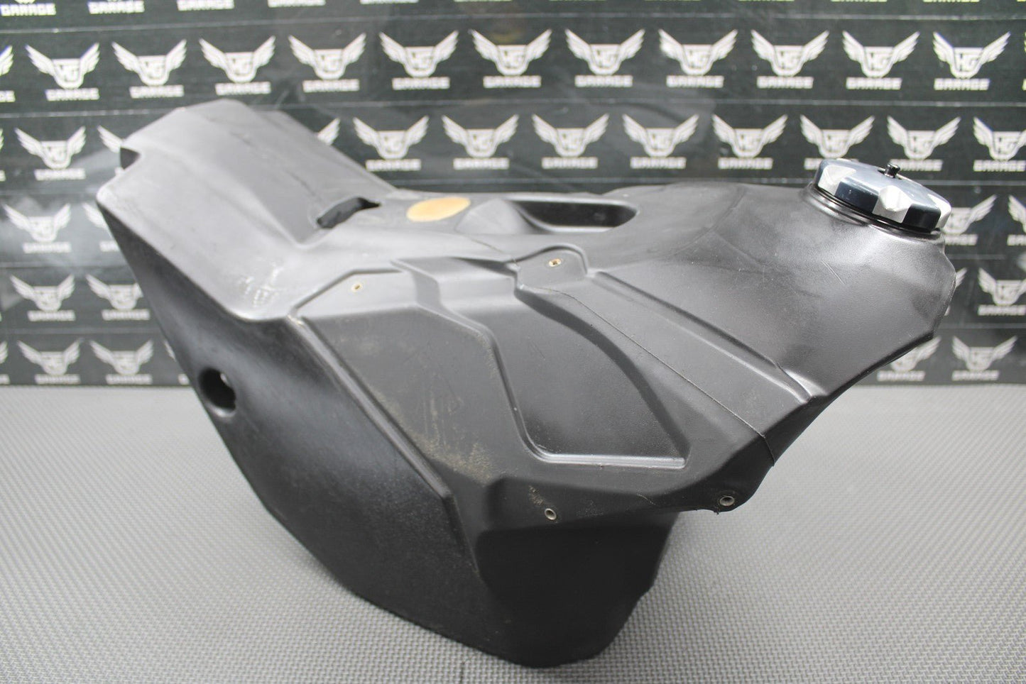 2010 KTM 250 XCF OEM 9L GAS FUEL TANK CELL PETROL RESERVOIR 7700731306630 NICE! - hggarage