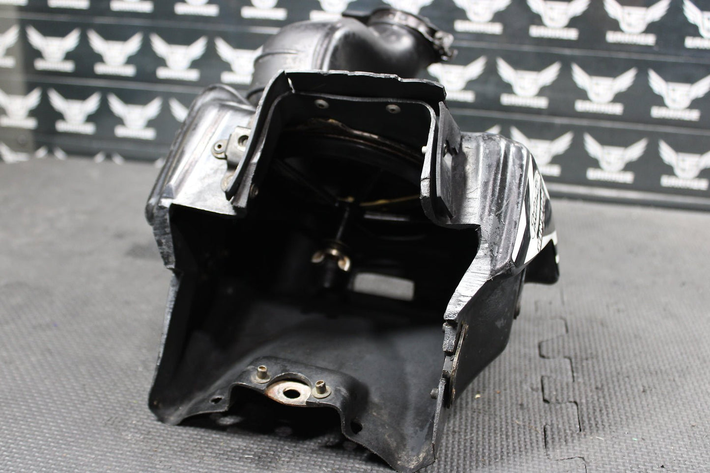 2006 HONDA CR85R CR85RB OEM AIR CLEANER FILTER BOX AIRBOX 17212 - GC4 - 6 - hggarage