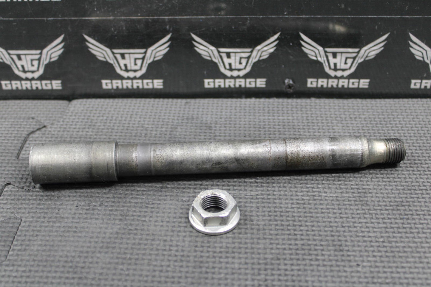 2008 HONDA CRF250R OEM FRONT WHEEL RIM AXLE PIVOT BOLT SHAFT 44301 - MEN - 000 - hggarage