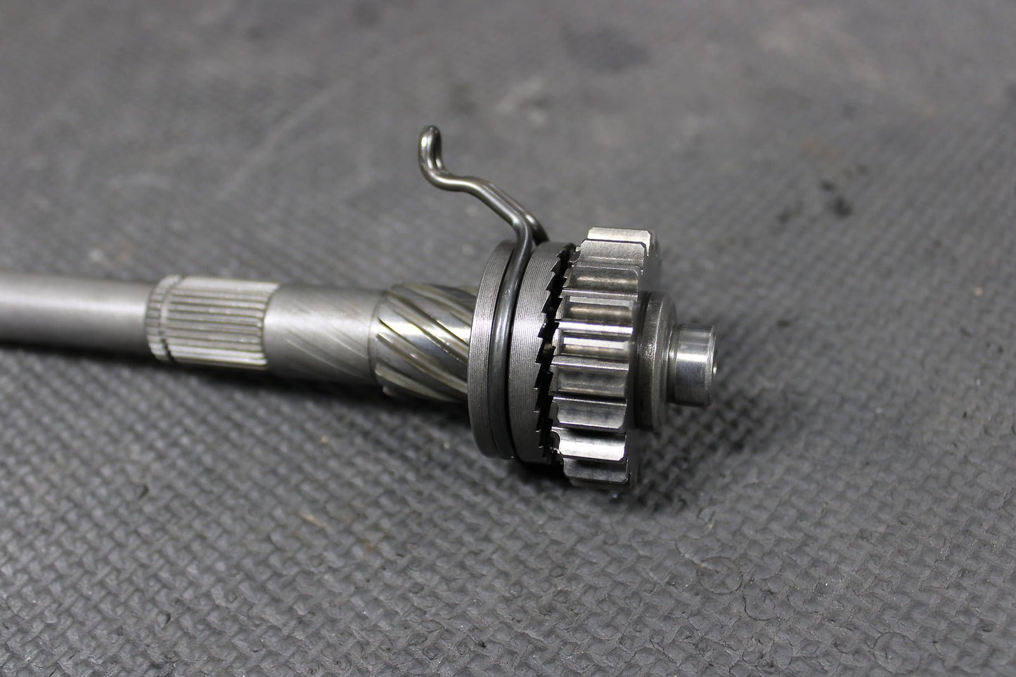 2000 HONDA XR50R OEM KICKSTART KICK START SHAFT W IDLER GEAR 28251 - 086 - 701 - hggarage