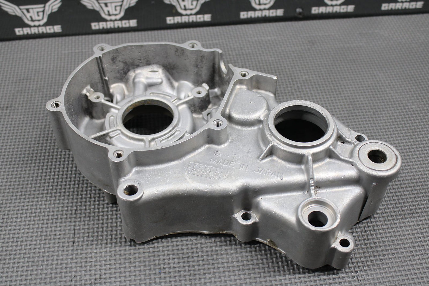 1999 KAWASAKI KX60 85 - 03 OEM LEFT ENGINE MOTOR CRANKCASE CRANK CASE 14001 - 1317 - hggarage