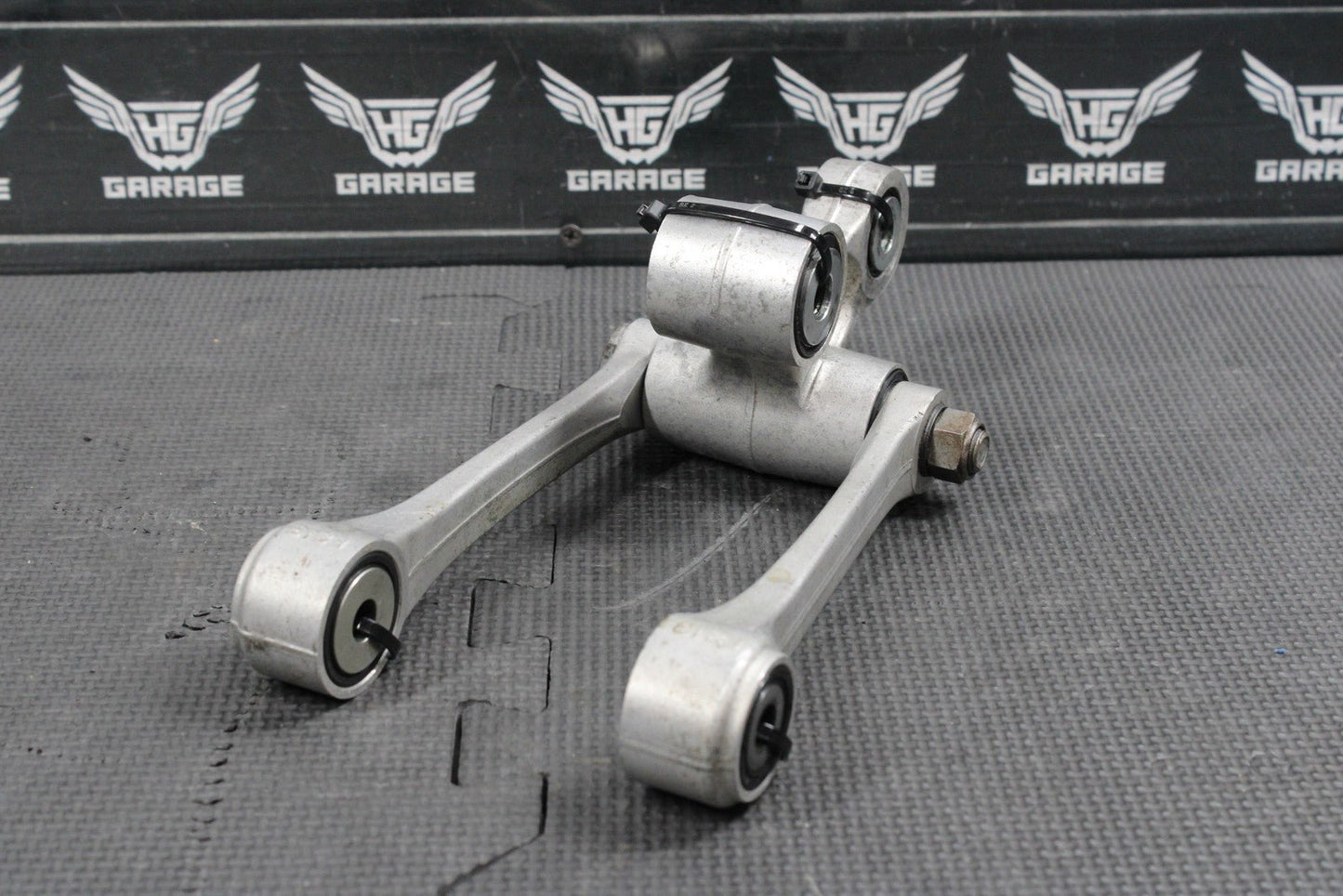 2023 HONDA CRF250R OEM REAR SHOCK LINKAGE LINKS RELAY ARM SWINGARM GOOD! - hggarage