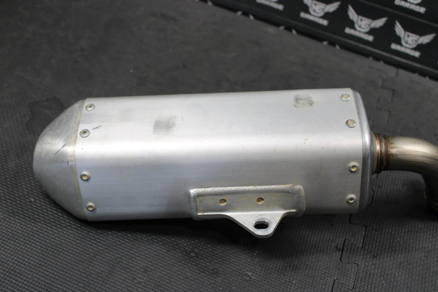 2016 HONDA CRF250R OEM LEFT MUFFLER EXHAUST SILENCER SLIP ON PIPE 18410 - KRN - 407 - hggarage