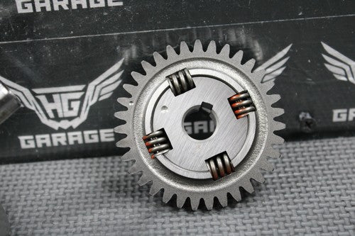 47572923
