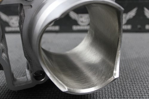 47572262
