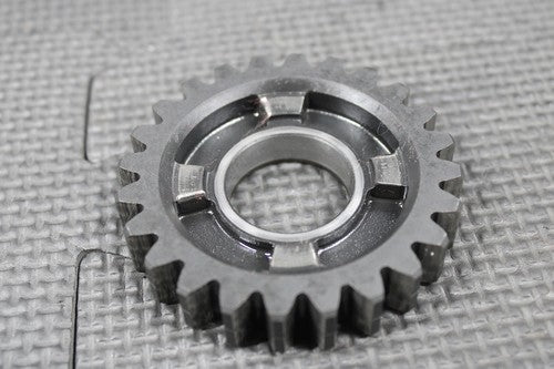 47572543