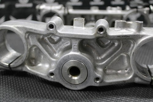 47573046