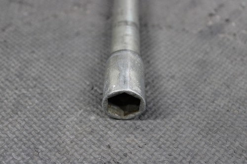 47571027