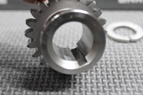 47572836