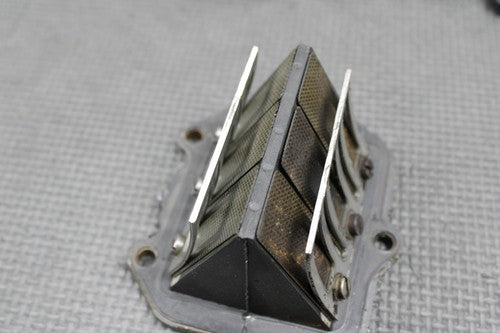 47574103