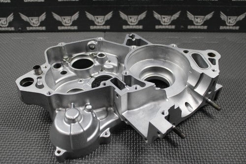 47572918