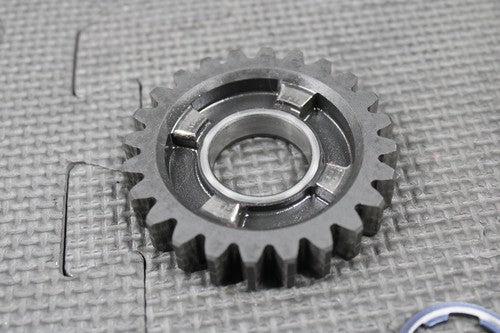 47572543