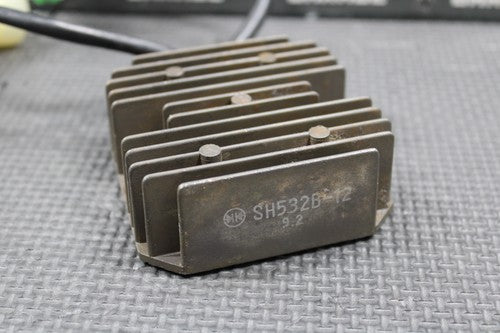 47573022
