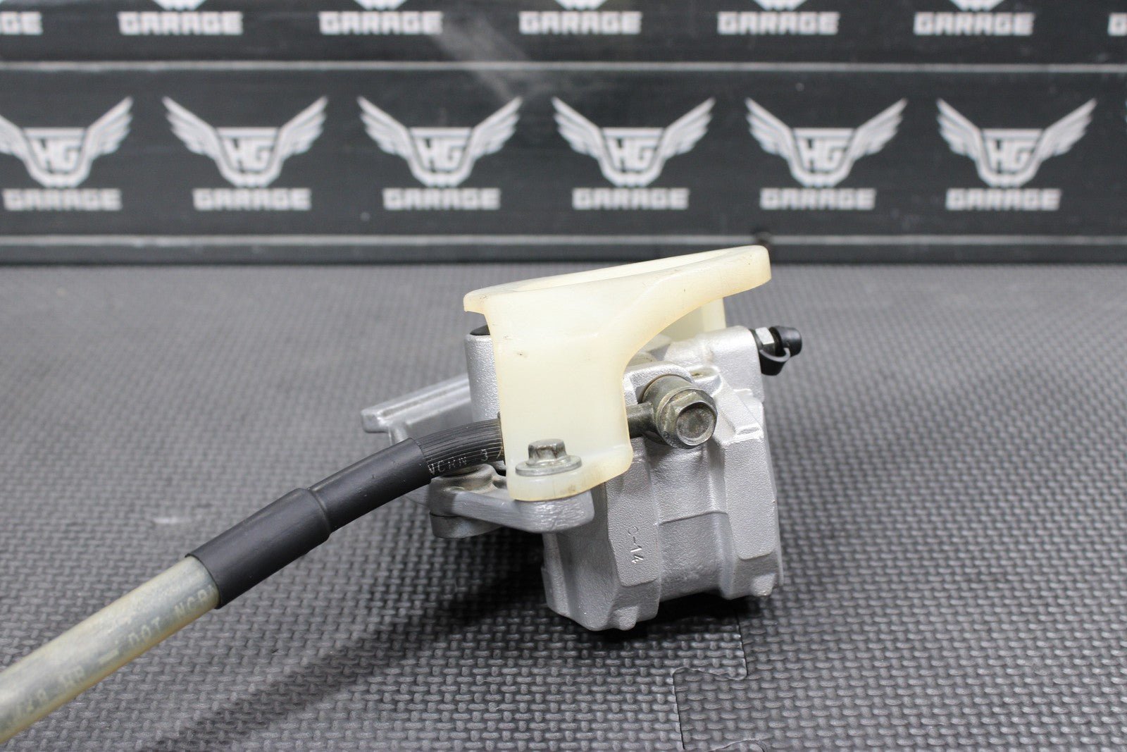 2003 KAWASAKI KX65 OEM NISSIN REAR BACK BRAKE CALIPER 43041 - 1711 43095 - 1228 - hggarage