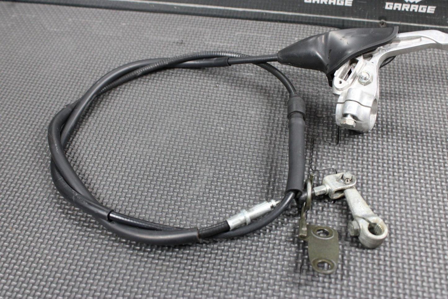 2005 SUZUKI DR200SE OEM CLUTCH CABLE LINE W LEVER & PERCH CABLE COMPLETE NICE - hggarage