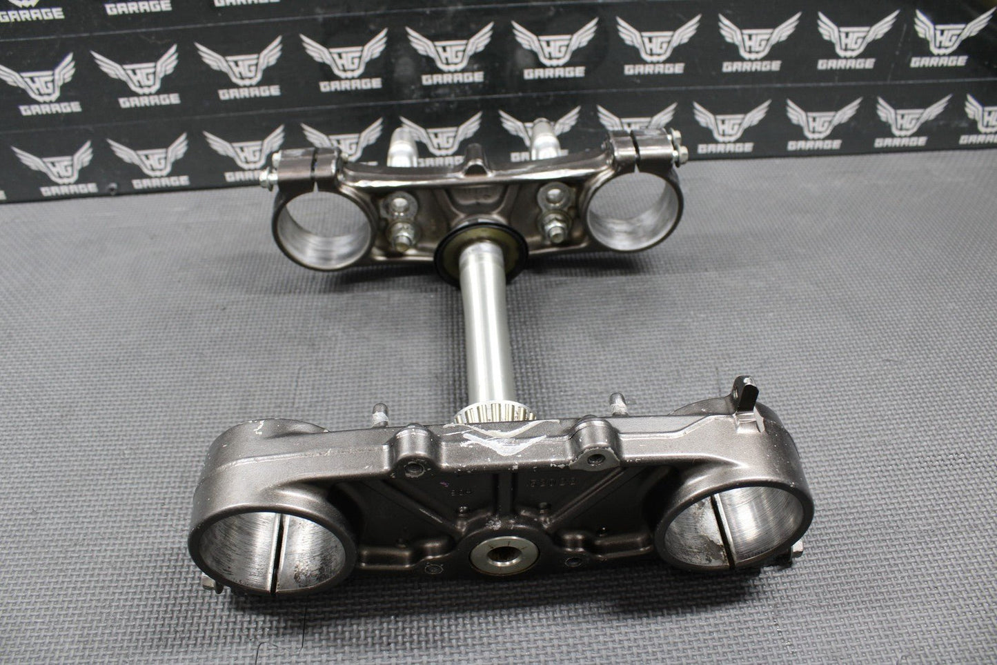 2010 2011 YAMAHA YZ250F OEM FRONT FORKS LOWER UPPER TRIPLE TREE STEM BAR CLAMP - hggarage