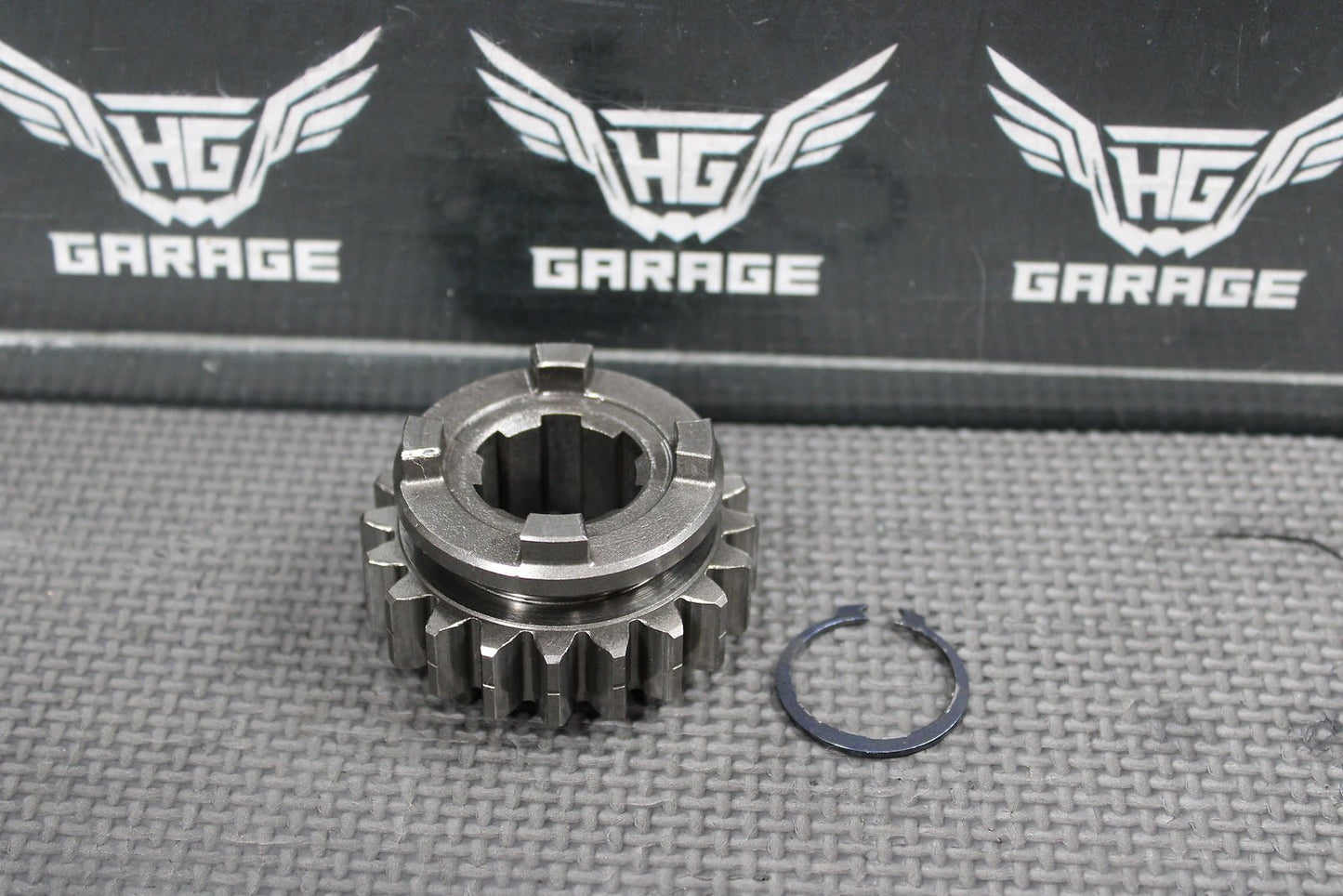 1999 HONDA CR500R OEM TRANSMISSION MAINSHAT 3RD GEAR 20T GEAR 23441 - MAC - 680 - hggarage