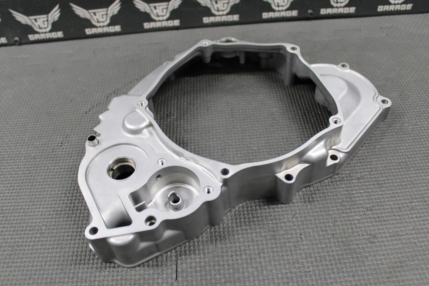 2022 KAWASAKI 21 - 24 KX250 KX250X OEM RIGHT CASE INNER CLUTCH COVER 14032 - 0695 - hggarage