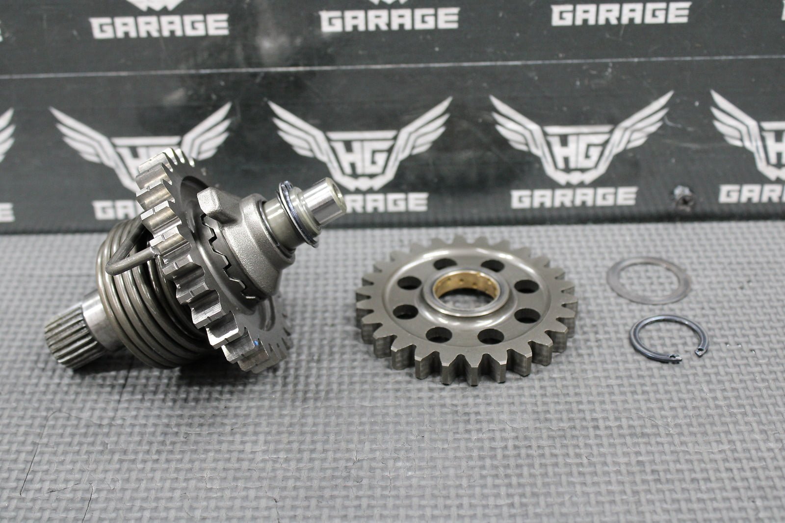 2002 02 - 07 KAWASAKI KX250 OEM KICKSTART KICK START SHAFT W IDLER GEAR 13066 - 1107 - hggarage
