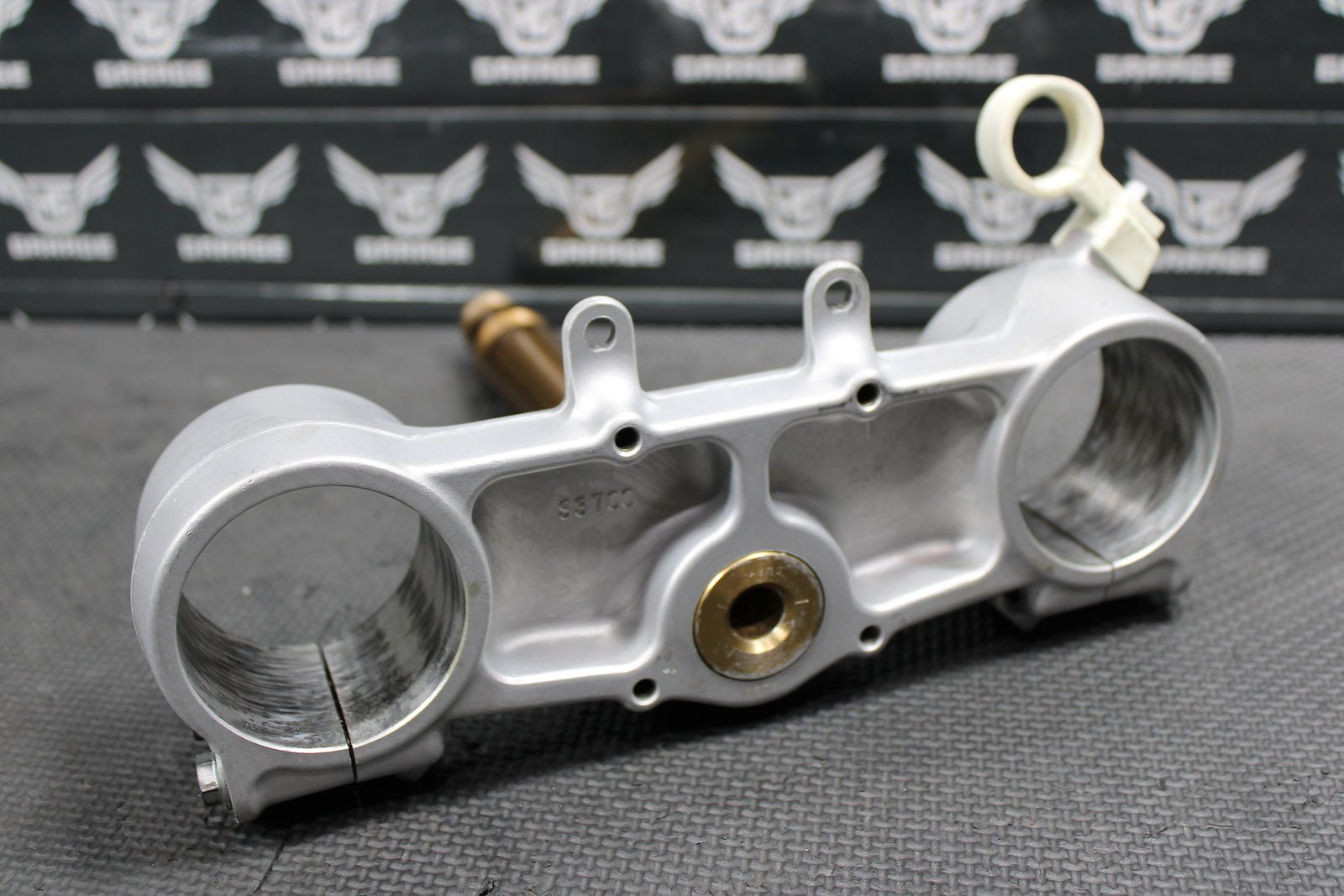2006 Suzuki 05 - 07 RMZ450 OEM Front Fork Clamp Lower Triple Tree Stem 51410 - 35G00 - hggarage
