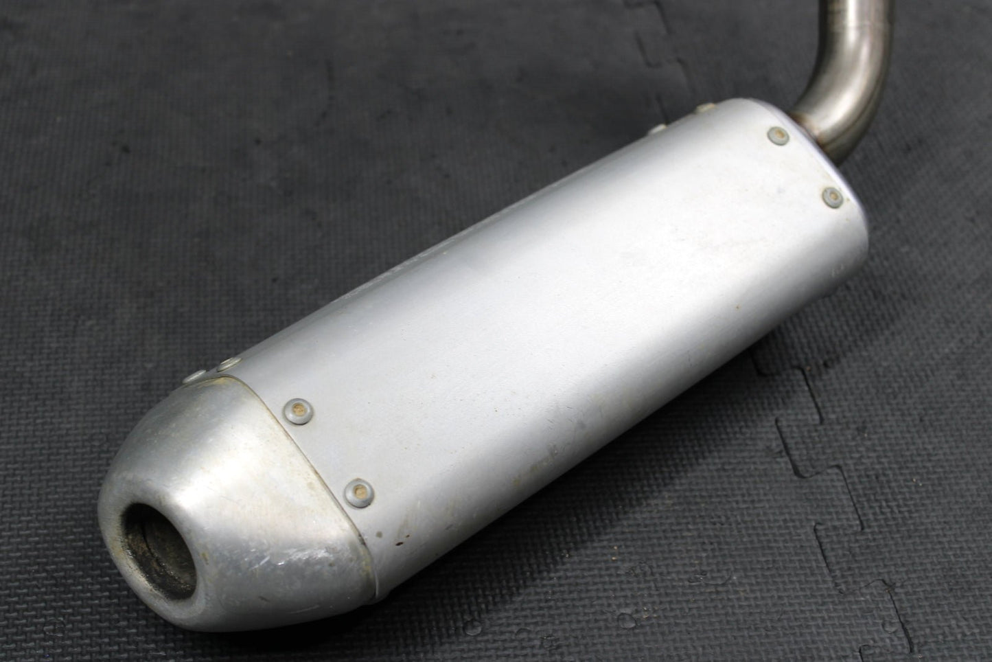 2016 HONDA CRF250R OEM LEFT MUFFLER EXHAUST SILENCER SLIP ON PIPE 18410 - KRN - 407 - hggarage