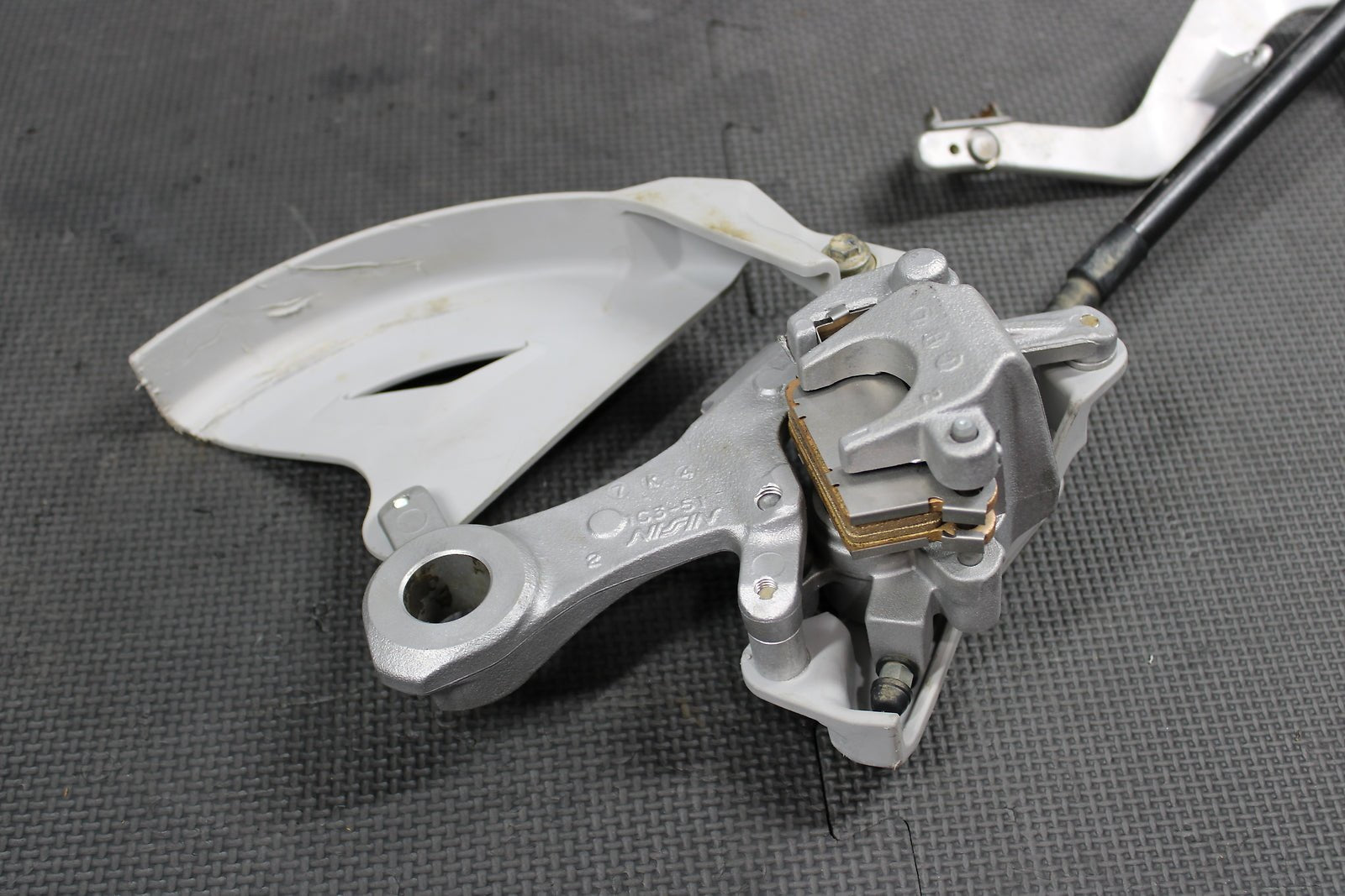2008 YAMAHA YZ450F OEM NISSIN REAR BACK BRAKE CALIPER MASTER CYLINDER LEVER - hggarage