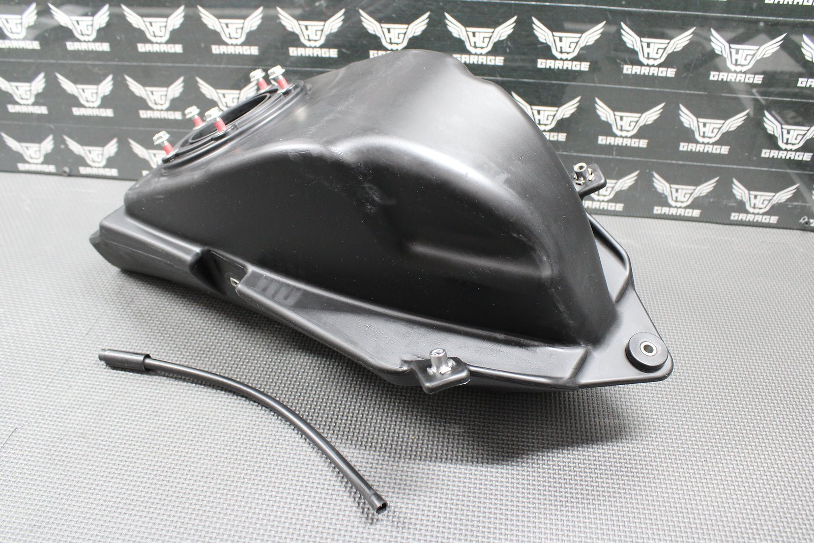 2018 16 - 18 KAWASAKI KX450F OEM GAS FUEL TANK CELL PETROL RESERVOIR 51001 - 0829 - hggarage