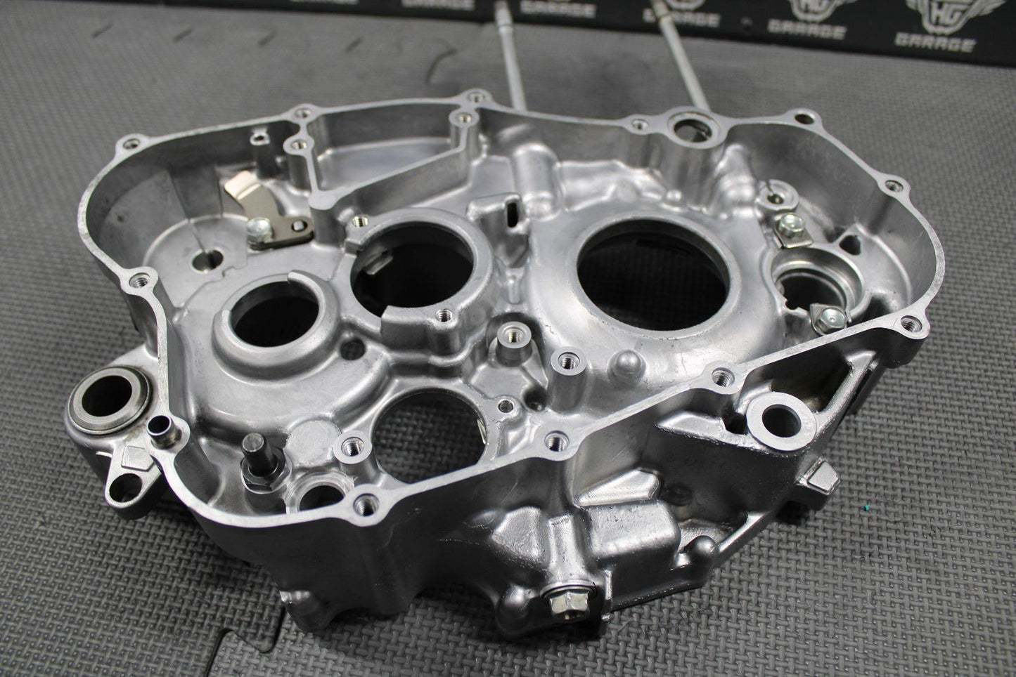 2008 HONDA CRF250R OEM RIGHT ENGINE CRANKCASE CRANK CASE 11100 - KRN - A10 GOOD! - hggarage