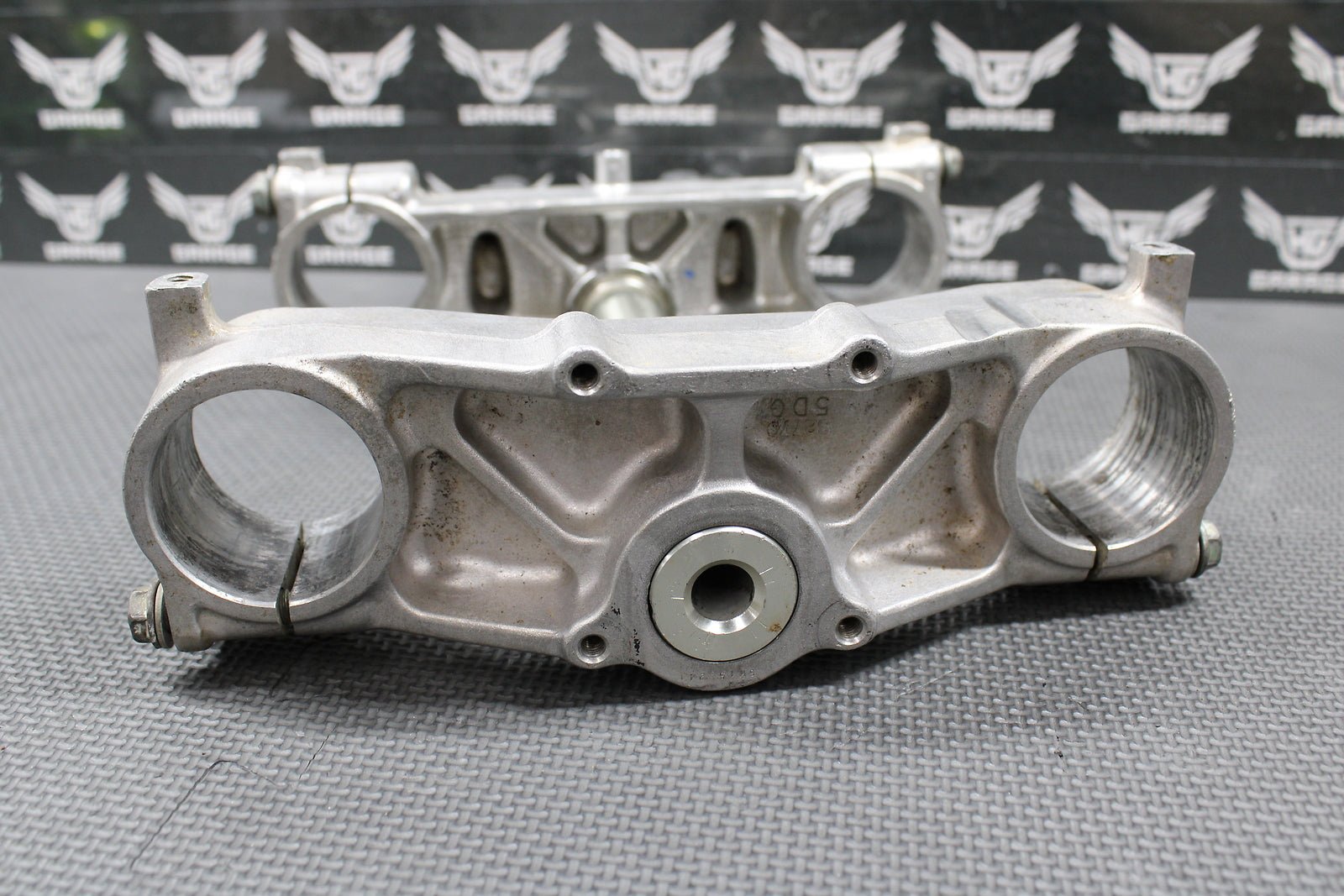 1997 SUZUKI 97 - 98 RM125 RM250 OEM FRONT FORKS LOWER UPPER TRIPLE TREE STEM CLAMP - hggarage