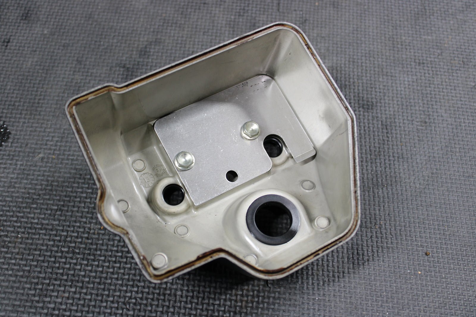 2014 HONDA CRF450R ENGINE MOTOR CYLINDER HEAD COVER DOME CHAMBER 12310 - MEN - A80 - hggarage