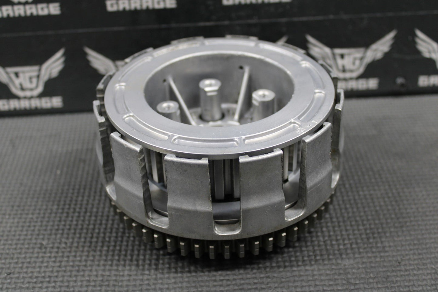 1992 KAWASAKI KX125 OEM CLUTCH BASKET CENTER HUB PRESSURE PLATE 13095 - 1265 - hggarage