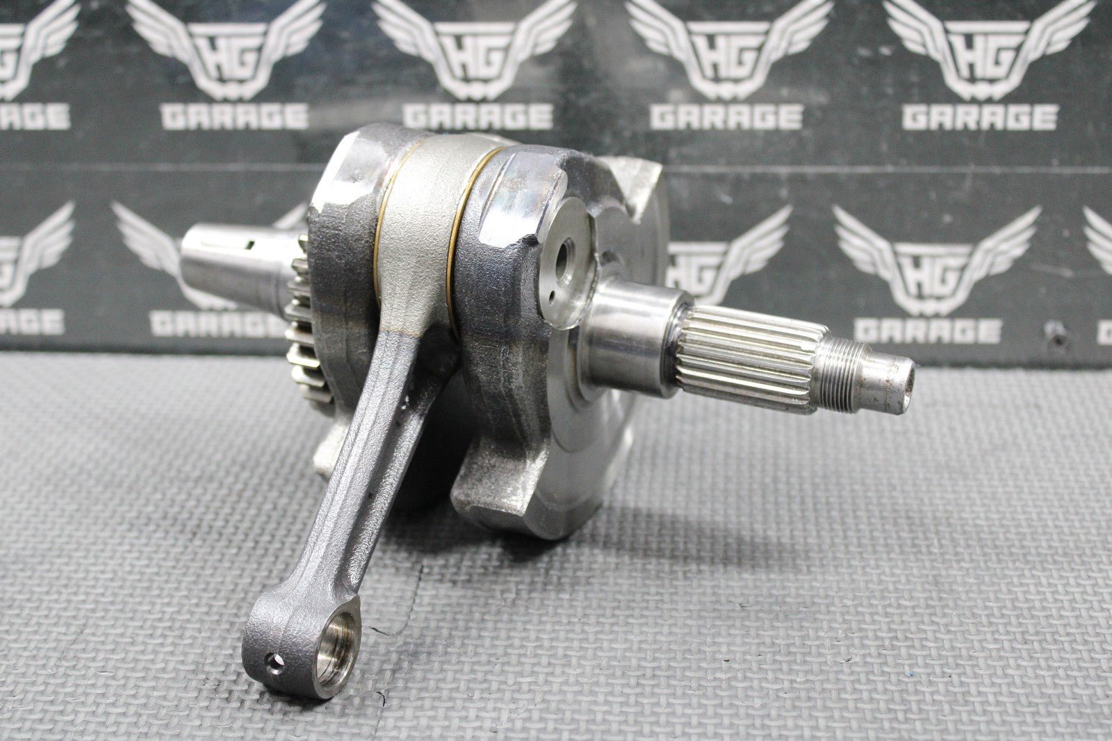 1989 HONDA 86 - 95 XR250R OEM ENGINE CRANKSHAFT CRANK SHAFT CON ROD 13000 - KS5 - 010 - hggarage