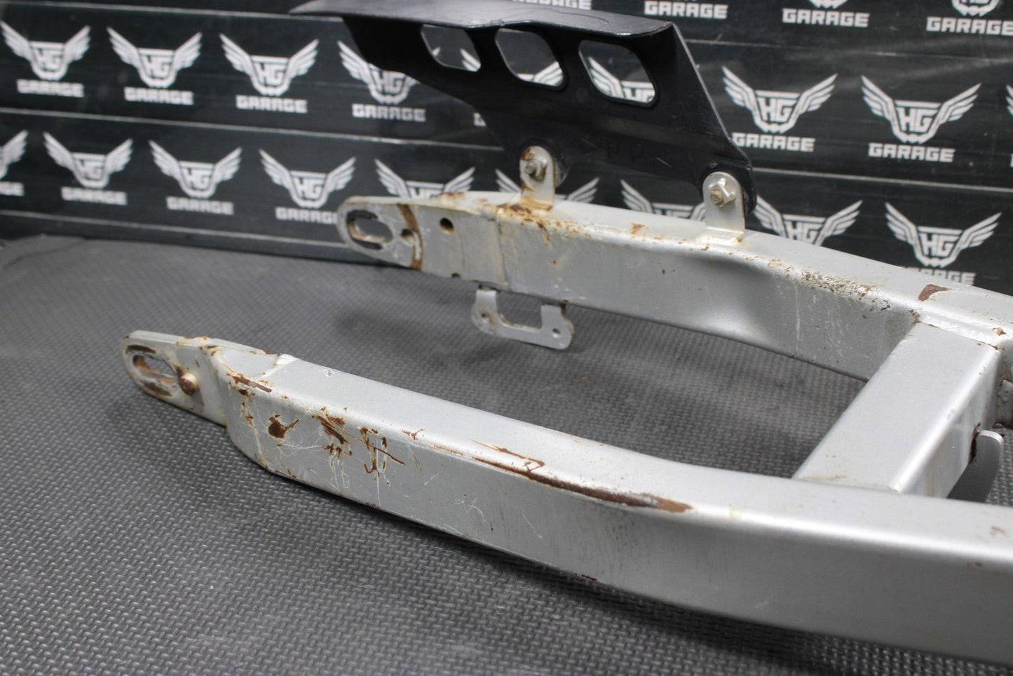 2000 YAMAHA 00 - 04 TTR125L OEM BIGWHEEL SWINGARM SWING ARM SUSPENSION - hggarage