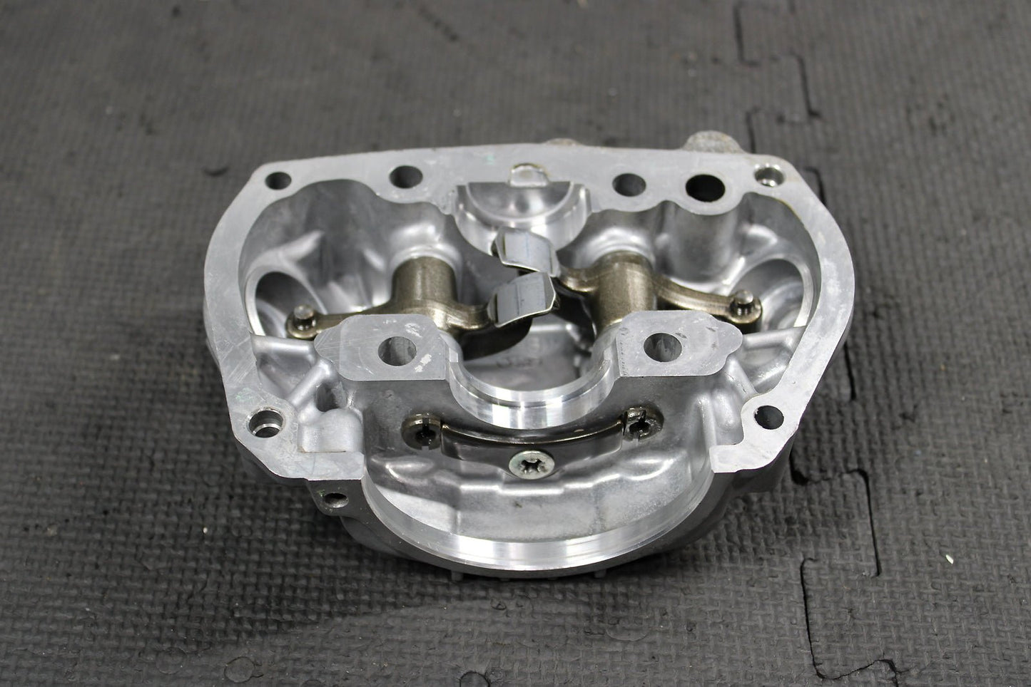 2009 HONDA CRF230L CRF230M ENGINE MOTOR CYLINDER HEAD COVER ROCKER ARMS ASSEMBLY - hggarage