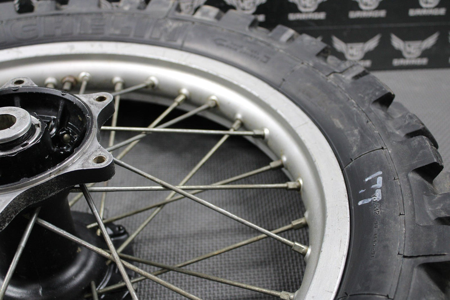 1988 HONDA CR125R OEM 18" x 1.85" REAR BACK WHEEL RIM HUB TIRE 426A5 - KS6 - 832ZA - hggarage