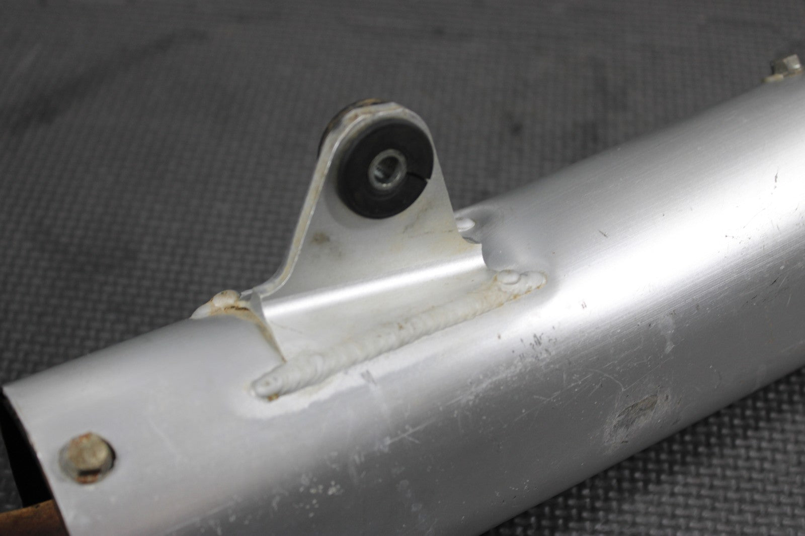 2001 KAWASAKI 01 - 05 KX100 KX85 OEM MUFFLER EXHAUST SILENCER SLIP ON PIPE 18100 - 1 - hggarage