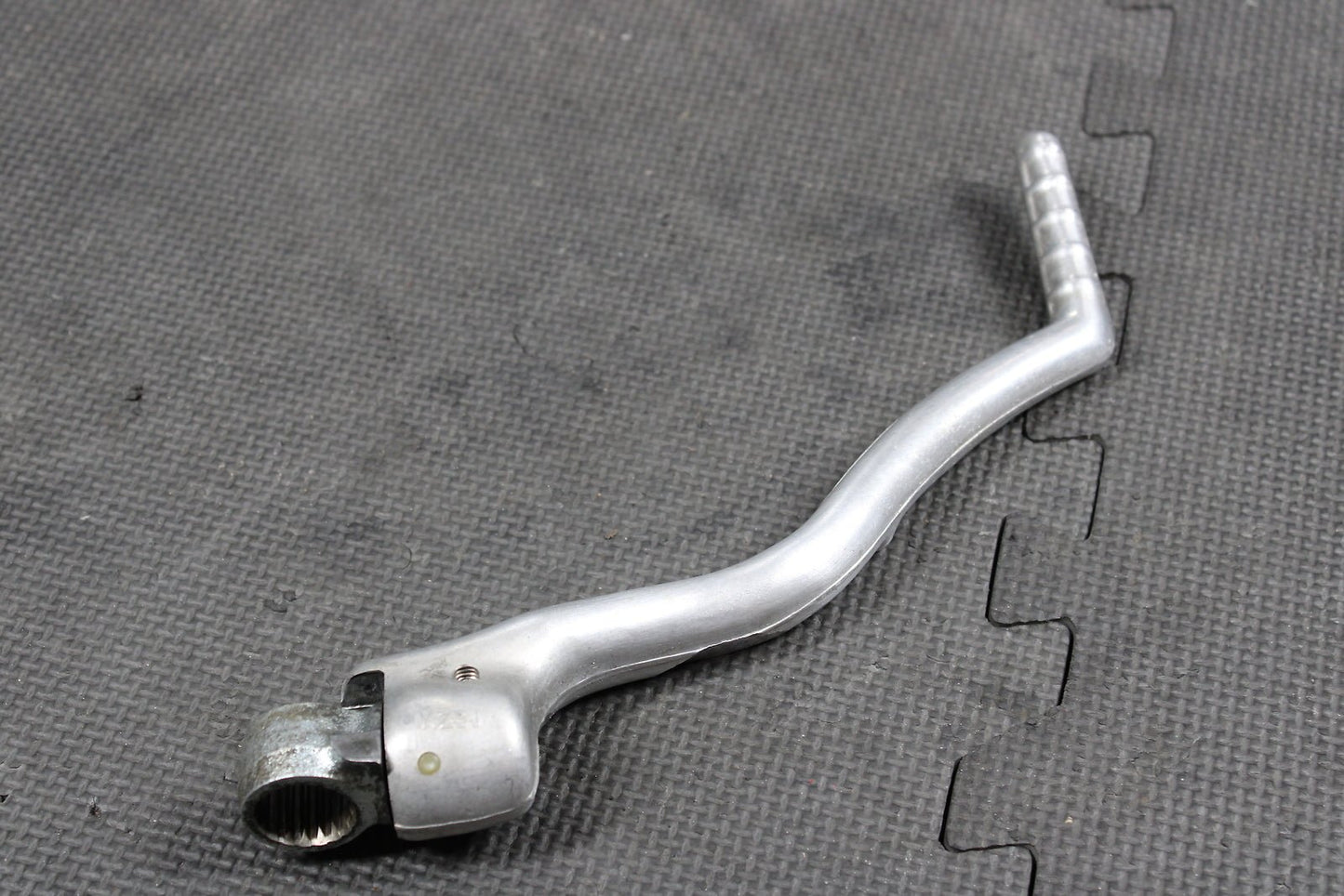 1994 Honda CR250R OEM Kickstart Kick Start Pedal Lever 28300 - KZ3 - A10 - hggarage