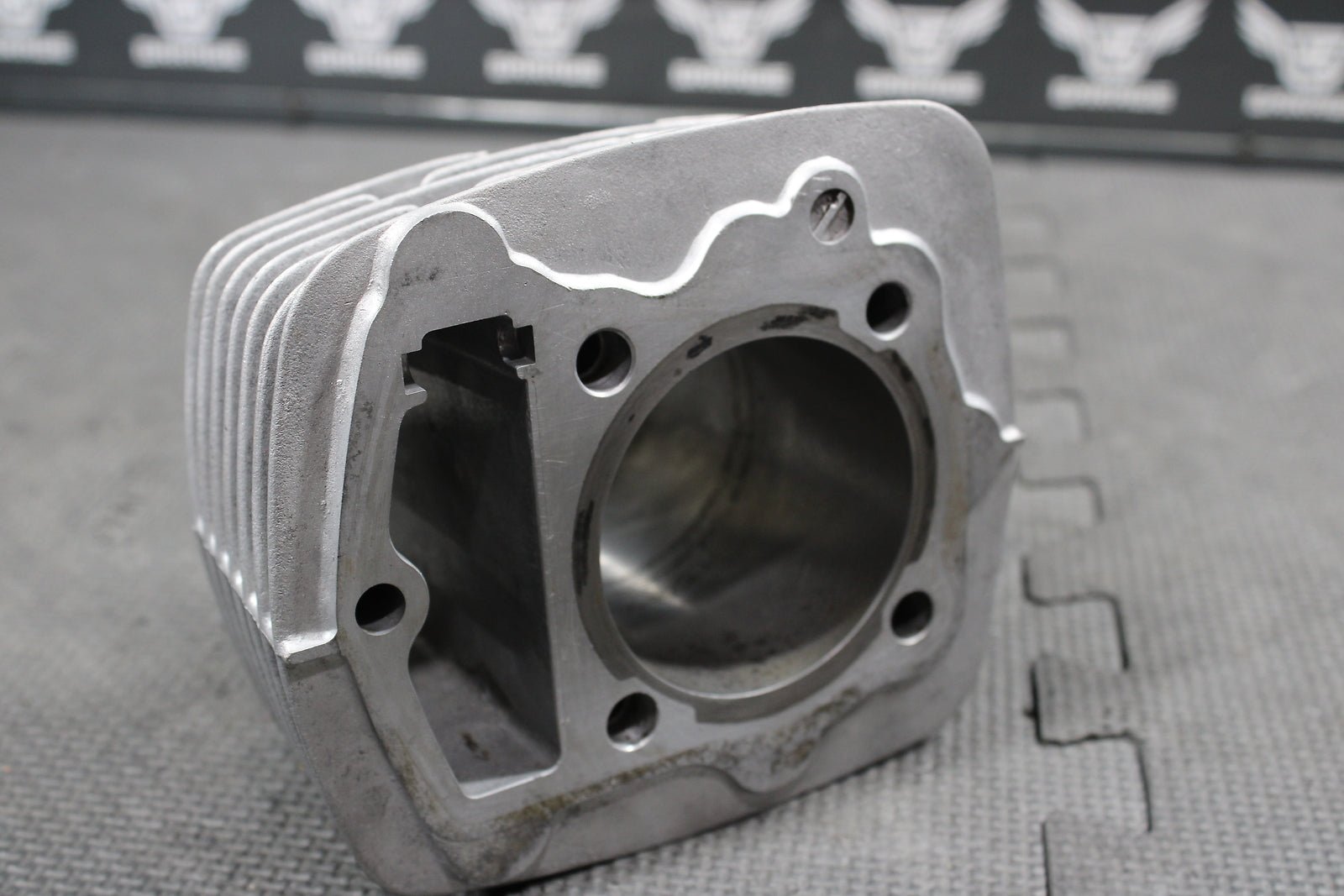 2002 HONDA XR200R 93 - 02 XR200R OEM 65.5MM BORE ENGINE MOTOR CYLINDER JUG - hggarage