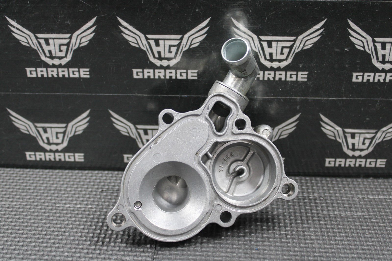 2019 SUZUKI 13 - 25 RMZ250 OEM WATER PUMP HOUSING COVER JOINT 17411 - 10H10 - hggarage