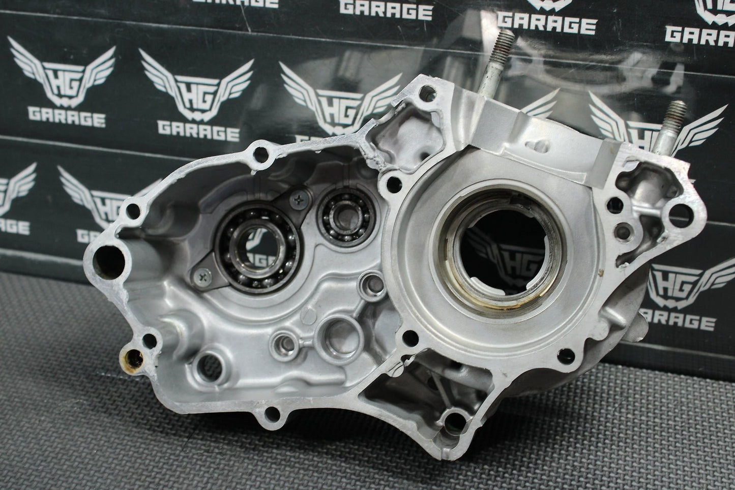 1999 Kawasaki 98 - 00 KX100 KX80 OEM Left Right Engine Motor Crankcase Crank Cases - hggarage