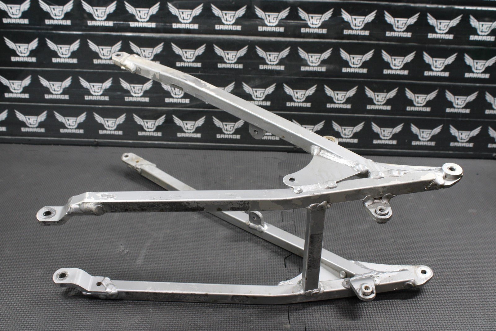 2000 SUZUKI RM125 RM250 OEM REAR BACK SUB FRAME SUBFRAME SUPPORT 41200 - 36E00 - hggarage