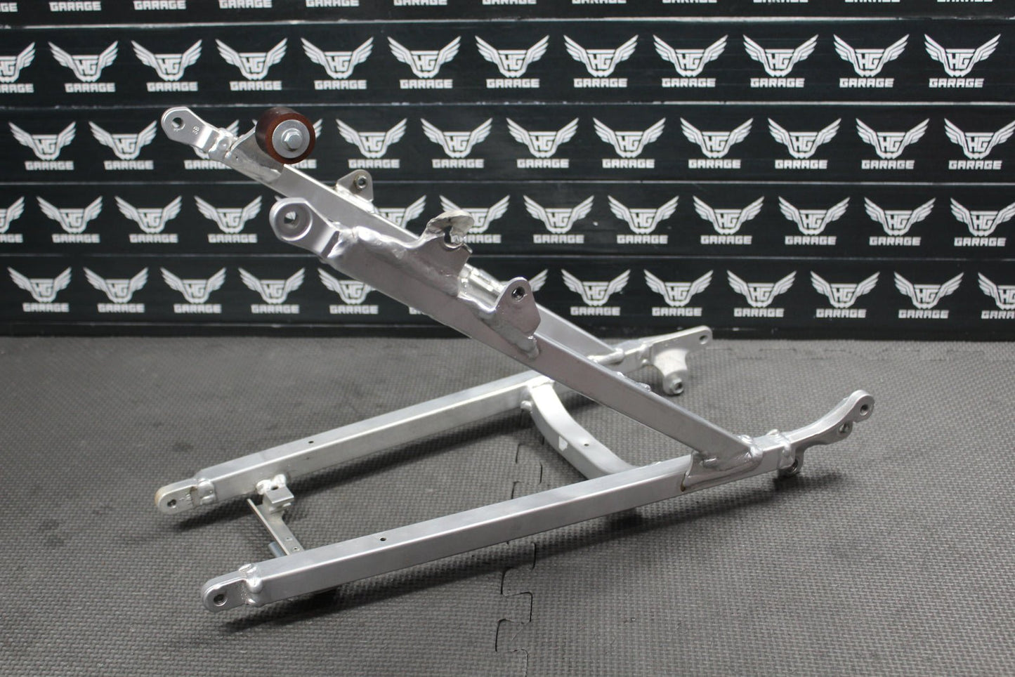 2013 YAMAHA YZ250F OEM REAR BACK SUB FRAME SUBFRAME SEAT RAIL 17D - 21190 - 10 - 00 - hggarage