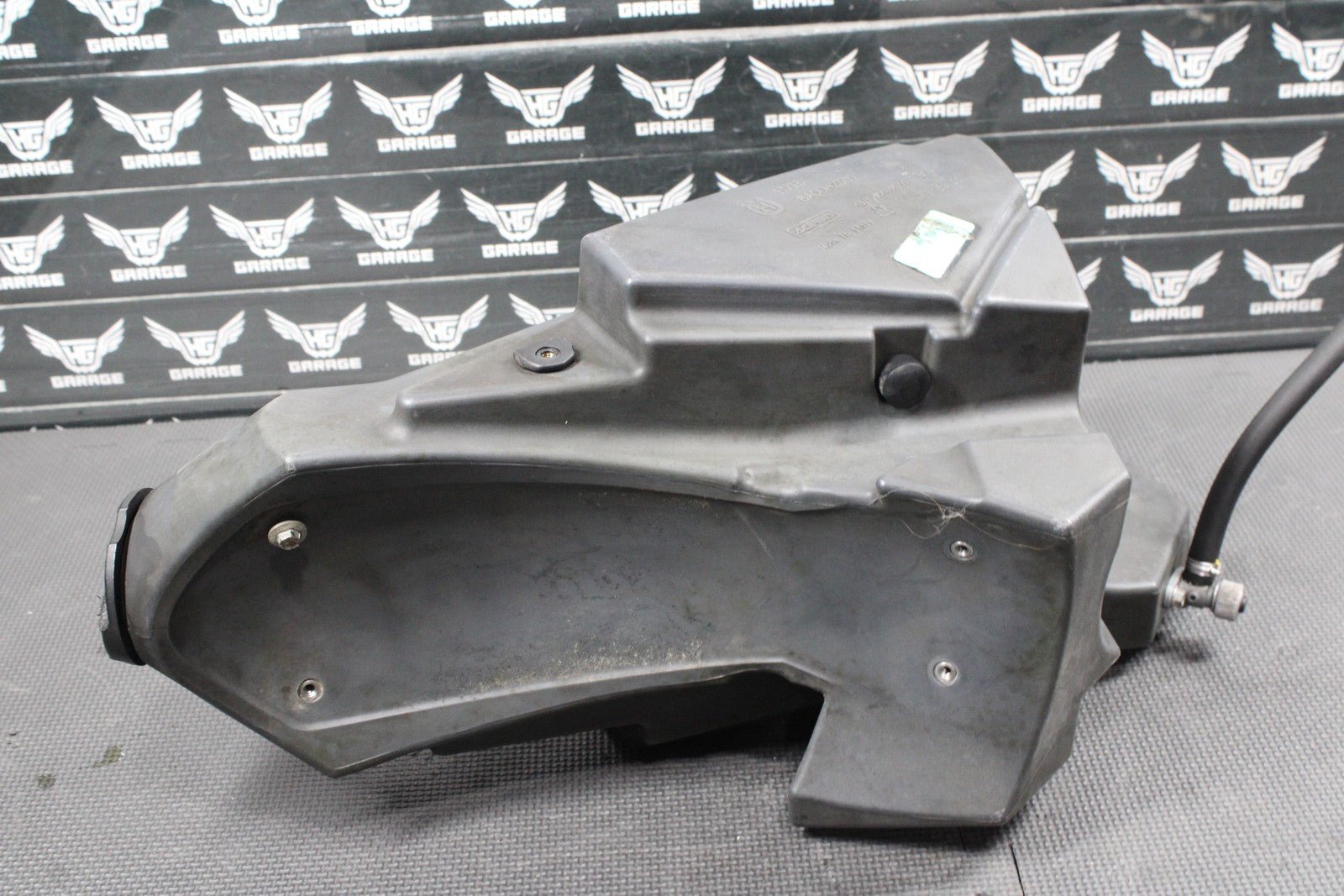 2013 HUSQVARNA TE511 OEM GAS FUEL TANK CELL PETROL RESERVOIR 8A00H2357 - hggarage