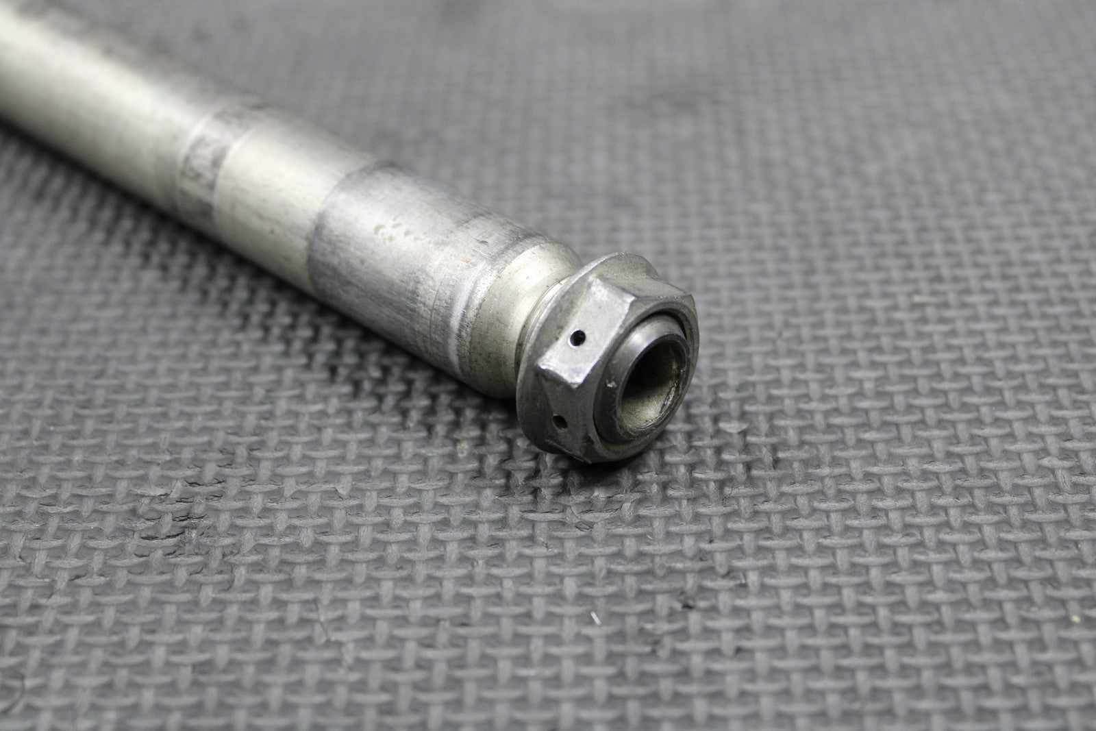 2020 YAMAHA YZ250FX OEM FRONT WHEEL RIM AXLE PIVOT BOLT NUT 1SL - 25181 - 00 - 00 - hggarage