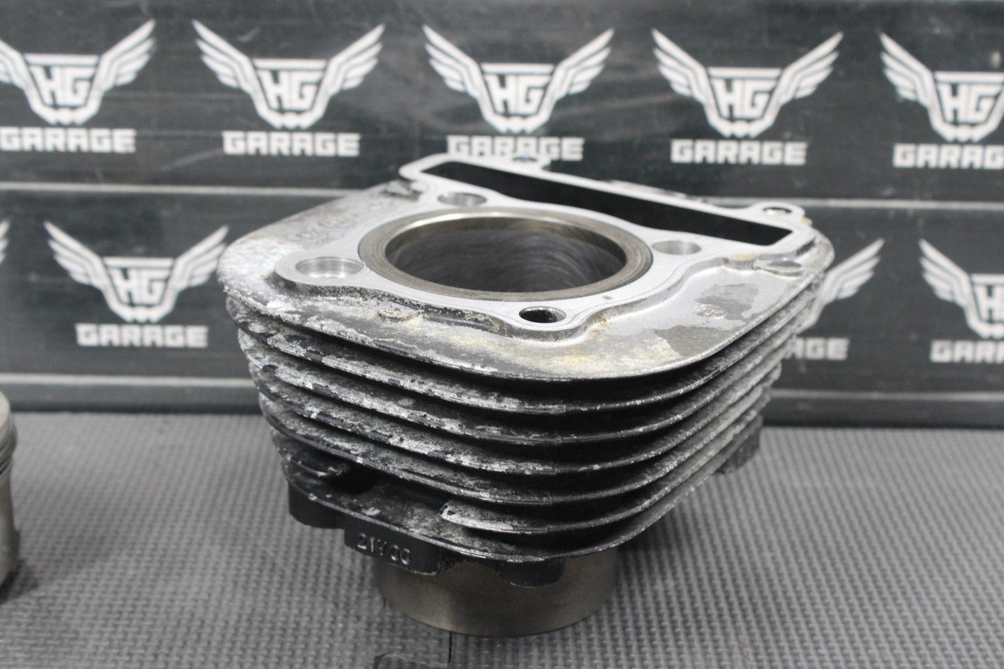 1987 YAMAHA TW200 OEM STD BORE ENGINE MOTOR CYLINDER JUG BARREL TOPEND GOOD! - hggarage