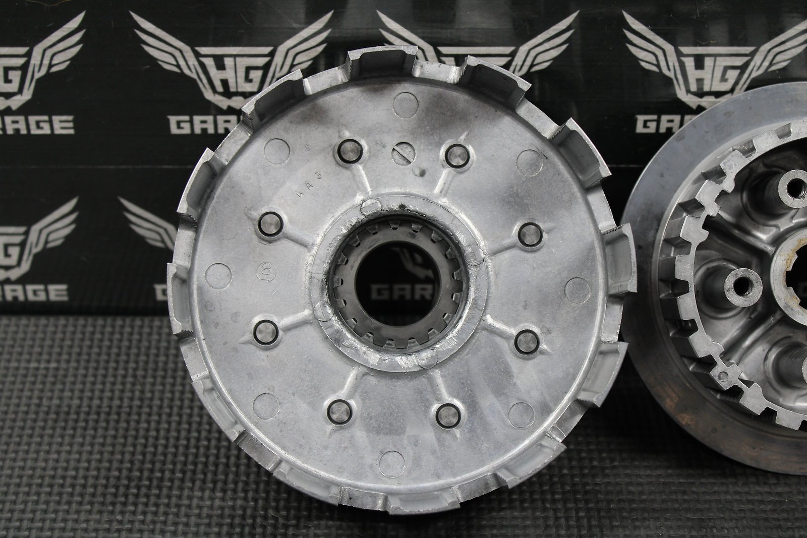 1985 HONDA CR125R OEM COMPLETE CLUTCH W BASKET HUB PRESSURE PLATE 22100 - KA3 - 760 - hggarage