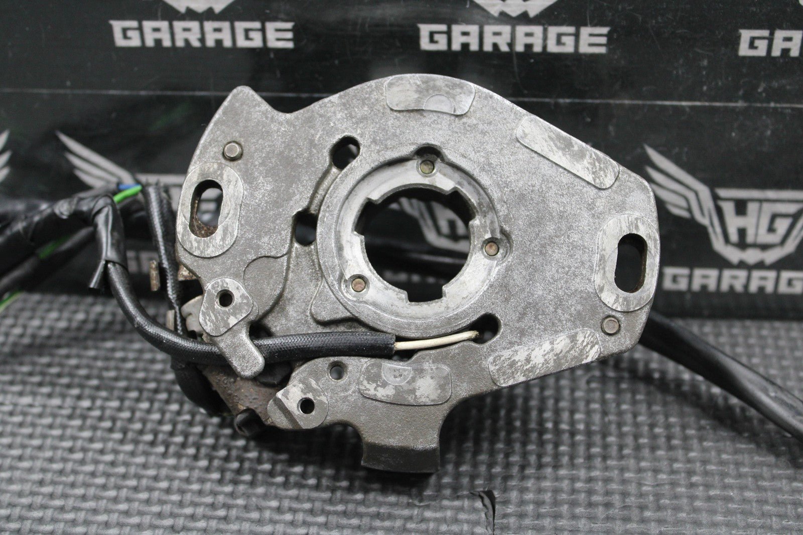 2000 HONDA CR125R OEM KZ4S STATOR MAGNETO GENERATOR ALTERNATOR 31100 - KZ4 - A91 - hggarage