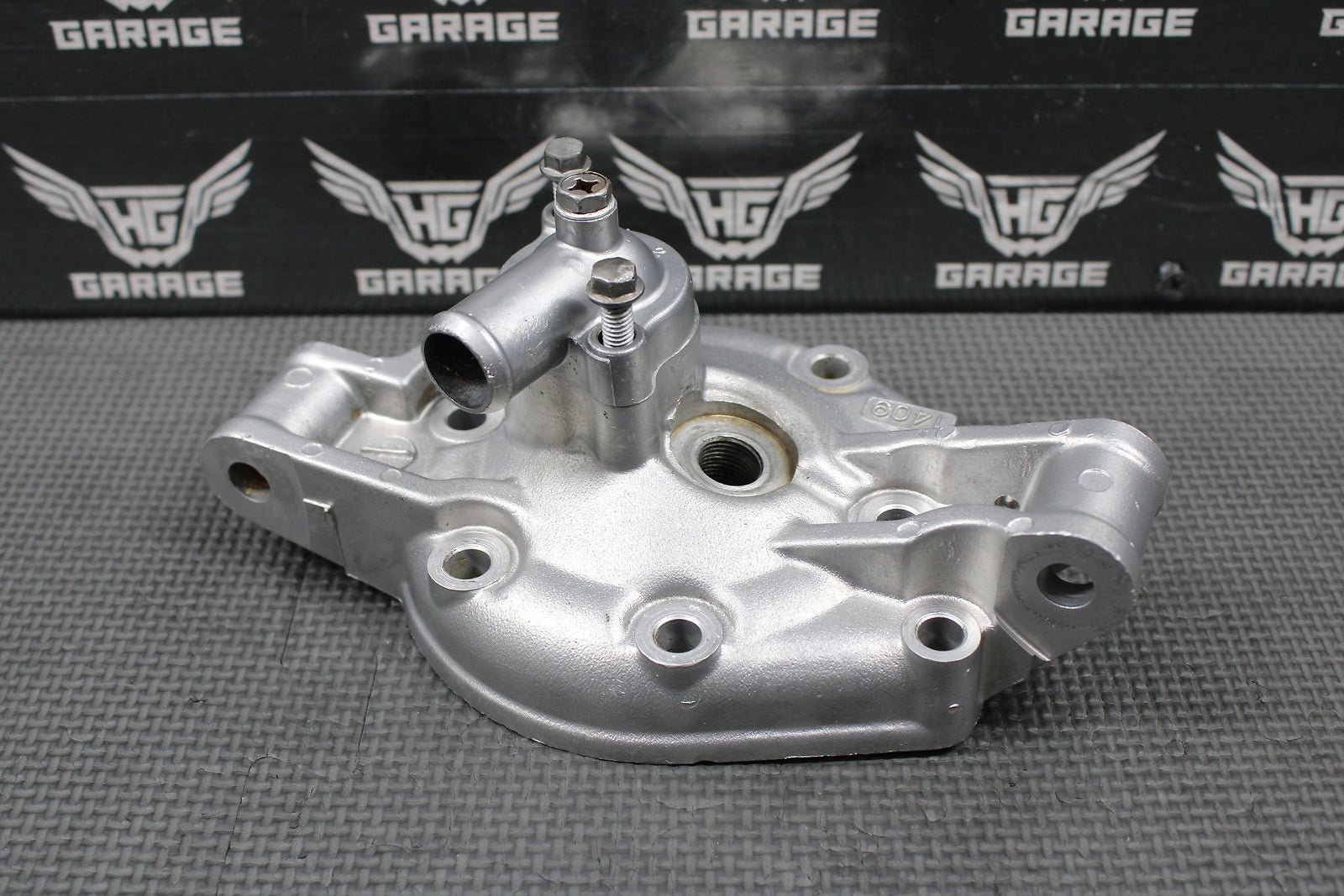 1999 95 - 06 KAWASAKI KDX200 OEM ENGINE MOTOR CYLINDER HEAD COVER DOME 11001 - 1409 - hggarage