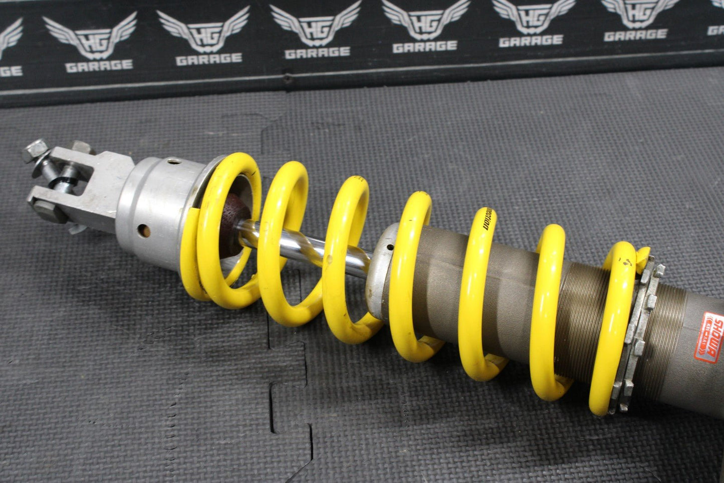 2023 HONDA CRF250R OEM SHOWA REAR BACK SHOCK ABSORBER SUSPENSION 52400 - K95 - AA1 - hggarage