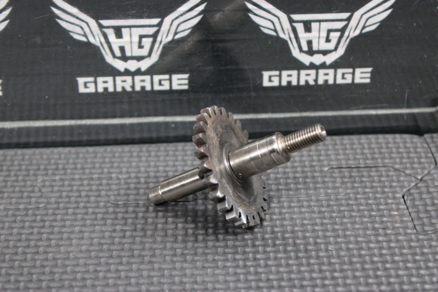 1991 HONDA CR80R OEM ENGINE WATER PUMP IMPELLER SHAFT 19230 - GC4 - 730 - hggarage